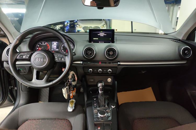 Used Audi A3 2019 Limousine 35 TFSI Ambition China VI
