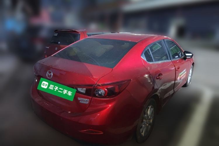 Used Mazda 3 Axela 2017 Sedan 1.5L Automatic Luxury Model Emission Standard China V
