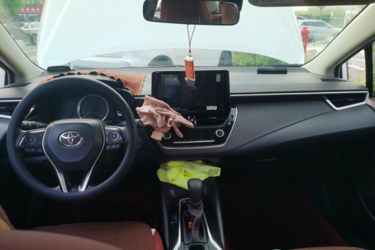 Used Toyota Corolla 2022 Dual-Motor 1.8L E-CVT Pioneer Edition
