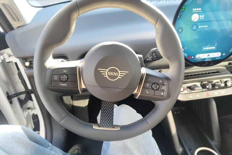 Used MINI Electric MINI COOPER 2024 456km COOPER E Classic Edition