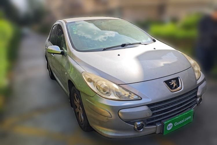 Used Peugeot 307 2010 Sedan 1.6L Automatic Comfort Edition
