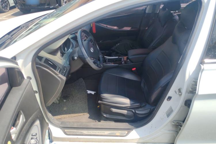 Used Hyundai Sonata 2011 2.0L Automatic Leading Edition Left Front Seat