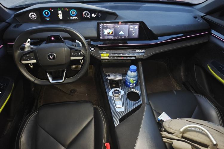 Used CHANGAN UNI-V 2022 1.5T Sport Edition Center Console