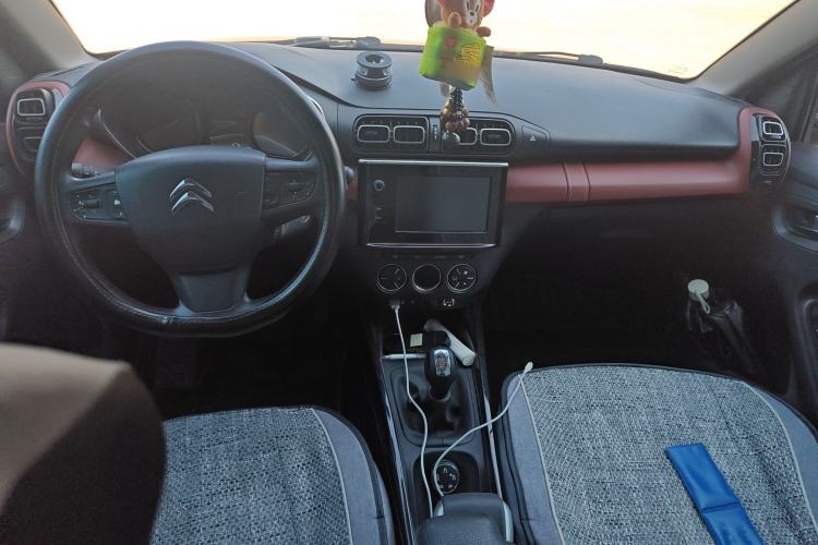 Used Citroen C3-XR 2019 190THP Automatic Xueying Edition Center Console