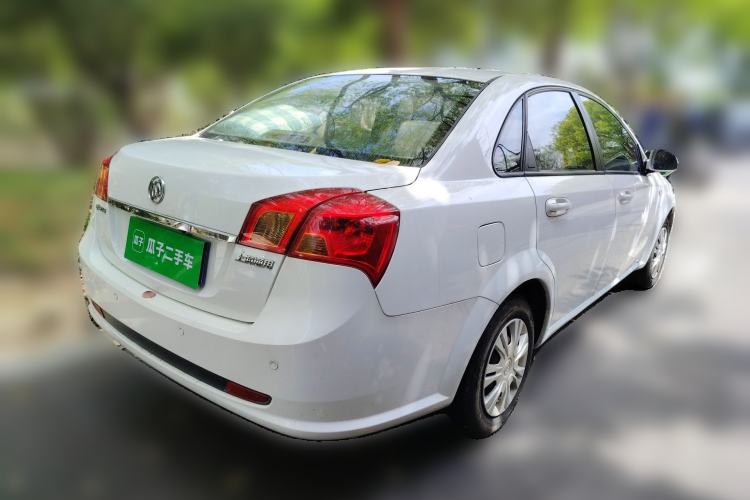 Used Buick Excelle 2015 1.5L Automatic Classic Model
