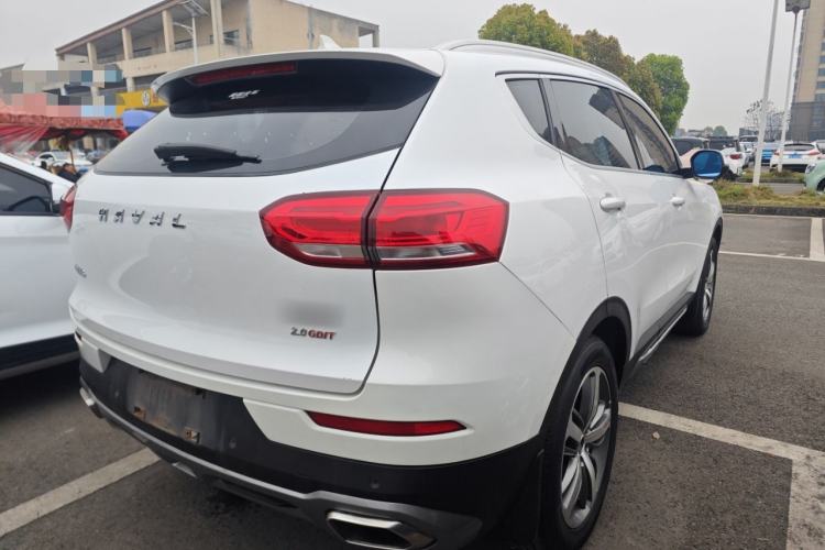 Used Haval H6 2017 Red Label 2.0T Automatic Two-Wheel Drive ZhiShang Model