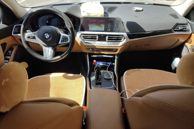 Used BMW 3 Series 2020 320Li M Sport Package Center Console