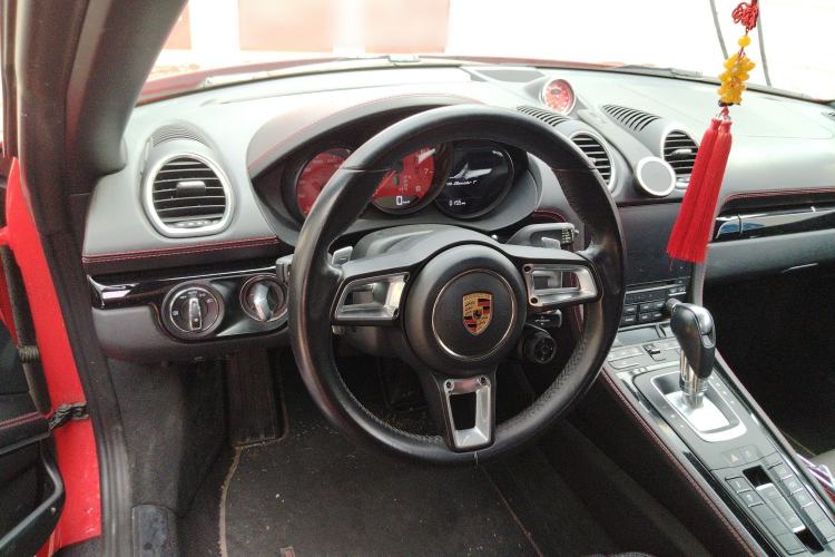 Used Porsche 718 2022 Boxster T 2.0T Steering Wheel