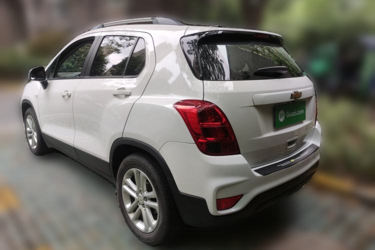 Used Chevrolet Trax 2018 330T Automatic Two-Wheel Drive Elite Model Rear Left 45 Deg