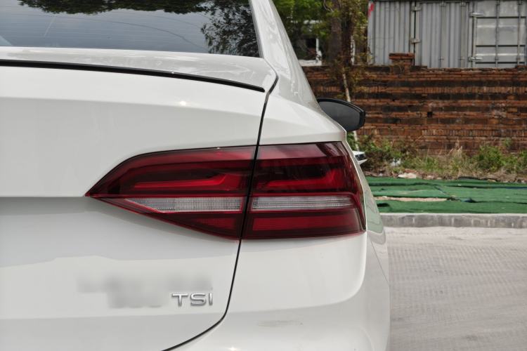 Used Volkswagen Lavida 2024 300TSI DSG Starry Sky Deluxe Edition Exterior 7