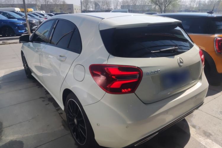 Used Mercedes-Benz A-Class 2017 A 200 Fashion Model Rear Left 45 Deg