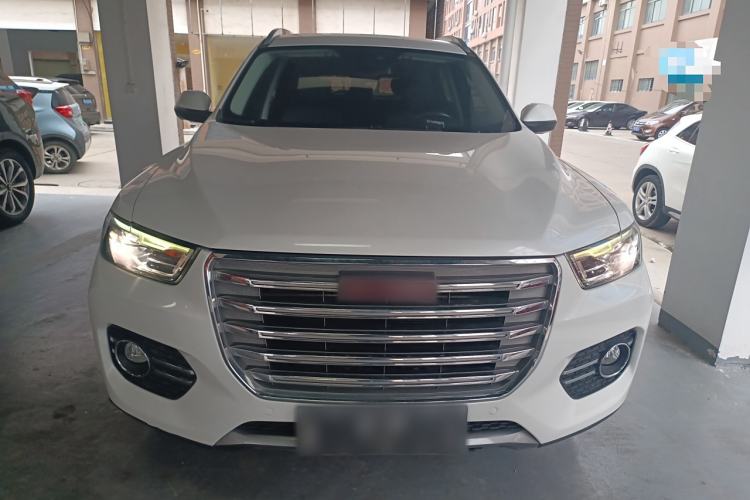 Used Haval H6 2017 Red Label 2.0T Automatic Two-Wheel Drive ZhiShang Model