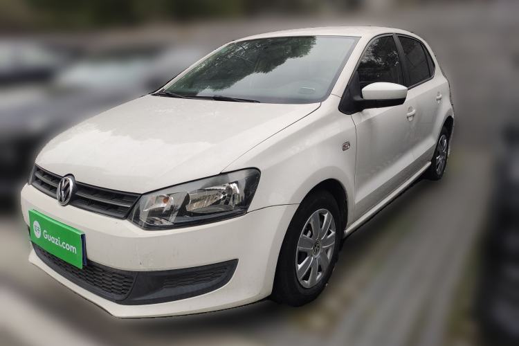 Used Volkswagen Polo 2013 1.4L Manual Fashion Edition