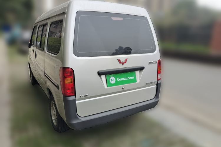 Used Wuling Zhiguang 2023 1.5L Practical Version 5/7 Seats
