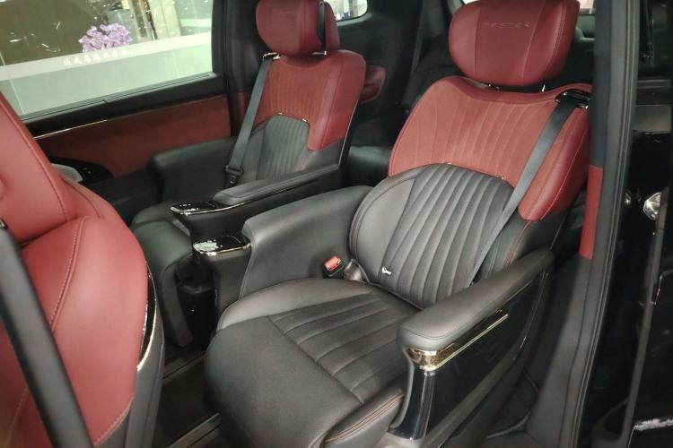 Used GAC Trumpchi M8 2025 Zongshi Series Super Hybrid Edition
