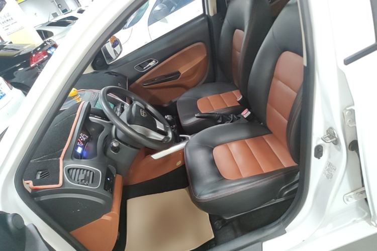 Used Geely Auto Diamond 2016 1.5L Manual Entry-Level Trim