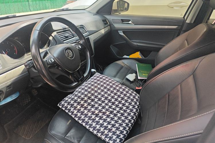 Used Volkswagen Lavida 2017 1.6L Automatic Comfort Edition