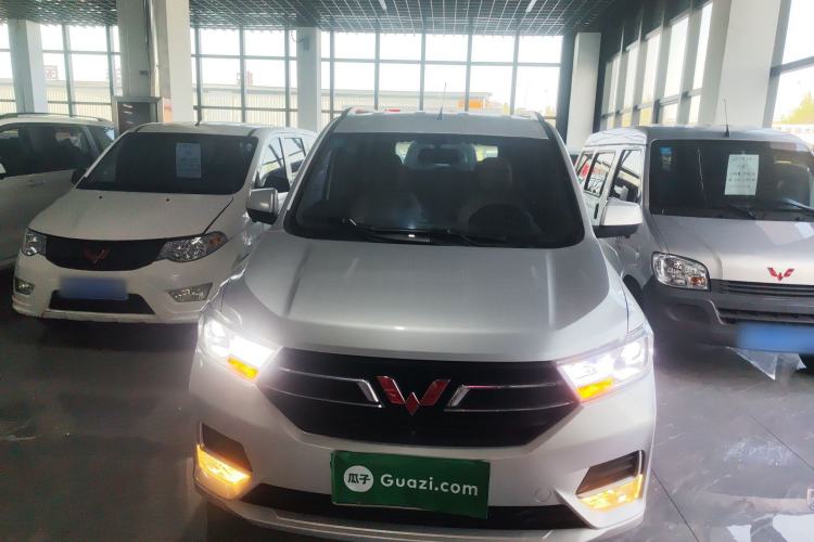Used Wuling Hongguang 2021 1.5L Revised S Standard Version Hydraulic-Power-Assisted LAR
