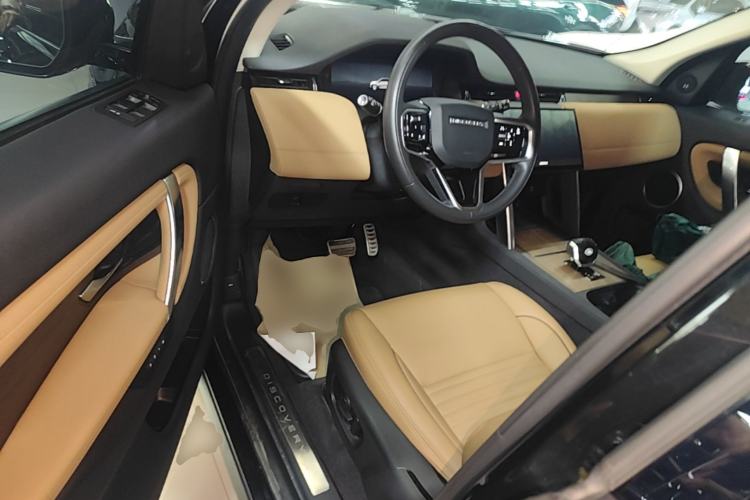 Used Land Rover Discovery Sport 2024 Performance Tech Edition Driver Seat