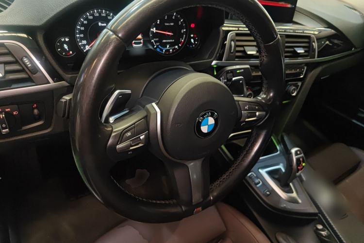 Used BMW 3 Series 2018 320Li Leading Model M Sport Package
