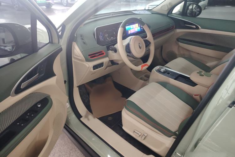 Used ORA Good Cat 2022 Morandi Edition 400km Standard Range Premium Version Lithium-Ion Battery
