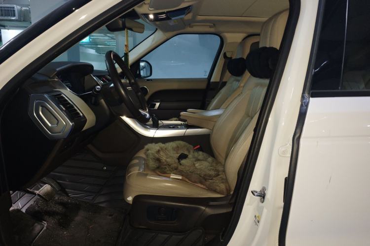 Used Land Rover Range SportNew Energy 2021 P400e SE Left Front Seat