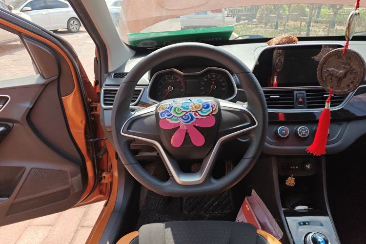 Used Baojun 310 2017 1.5L Automatic Fashion Model