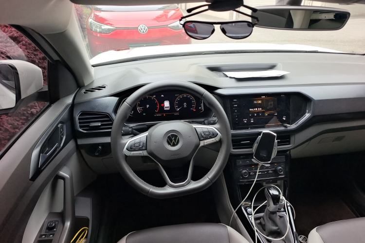 Used Volkswagen Tacqua 2020 280TSI DSG EnjoyPro
