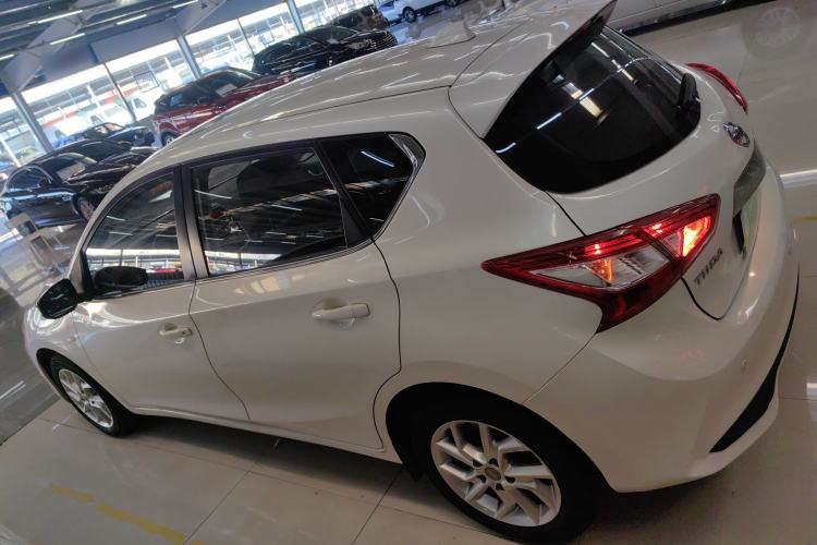 Used Nissan Tiida 2021 1.6L CVT Cool Edition