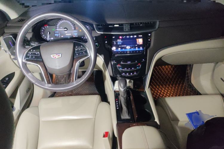 Used Cadillac XTS 2017 28T Tech Edition Center Console