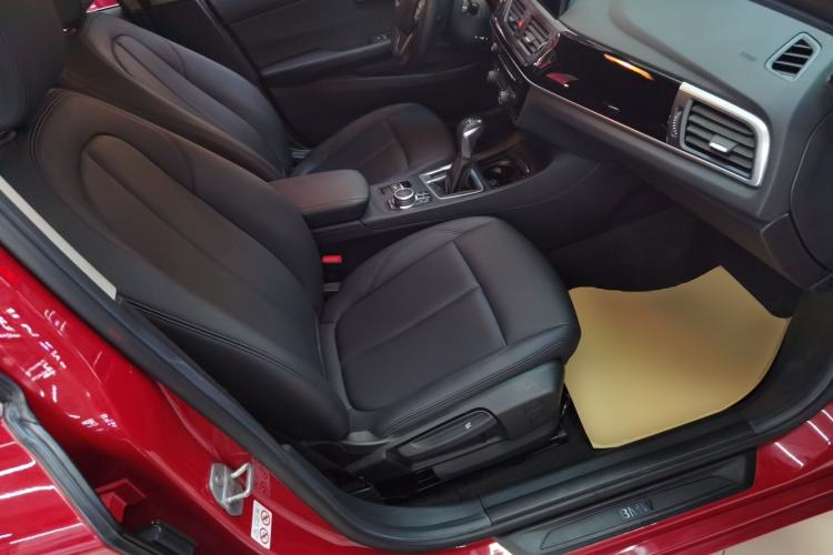 Used BMW 1 Series 2019 118i Fashion Model Right Front Seat