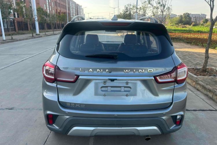 Used Land X2 2017 1.6L Automatic Platinum Edition
