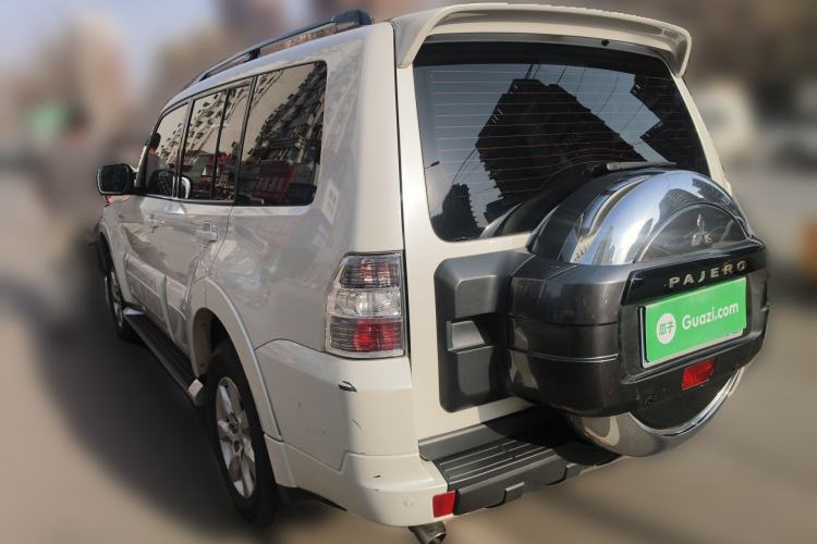 Used Mitsubishi Pajero 2016 3.0L Automatic Standard Version China V Standard Rear Left 45 Deg