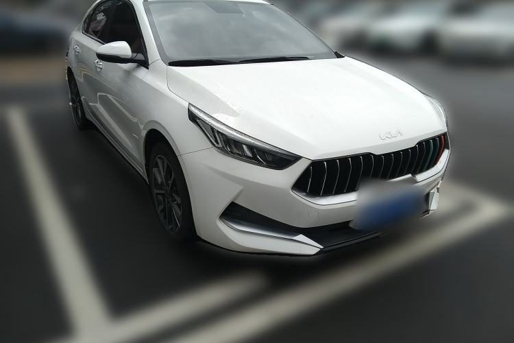 Used Kia K3 2021 1.5L CVT Fashion Edition Front Right 45 Deg