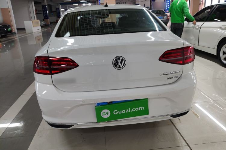 Used Volkswagen Lamando 2019 230TSI DSG Fashion Edition China VI