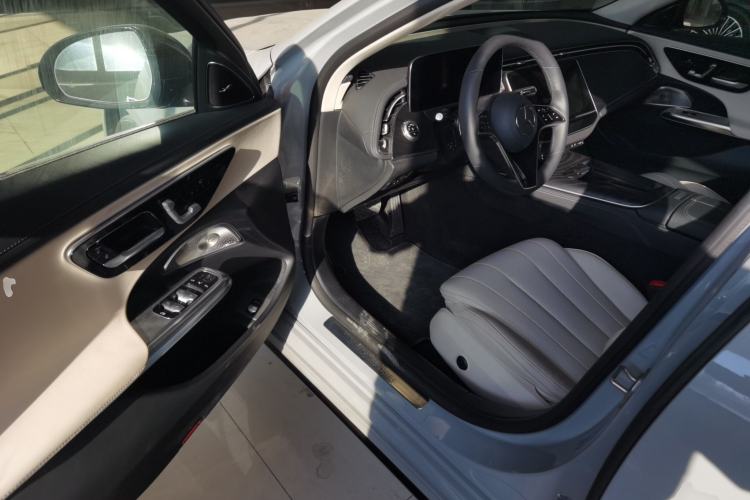 Used Mercedes-Benz E-Class 2024 E 300 Fashion Sport Edition
