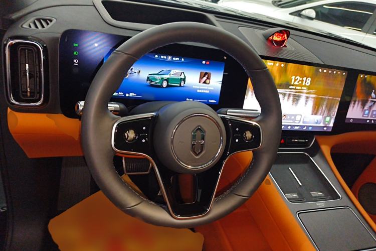 Used Hima AITO M8 2025 Extended-Range Ultra Version 53.4 kWh 6-Seater Edition
