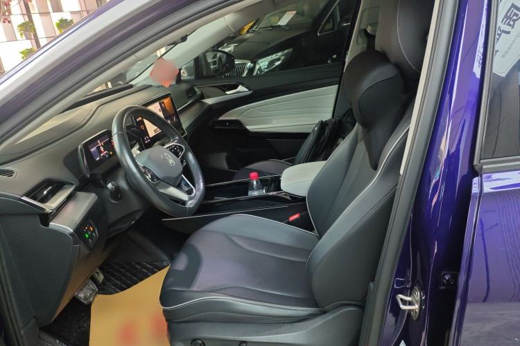 Used Volkswagen ID.6 X 2021 Pure+ Long-Range Edition