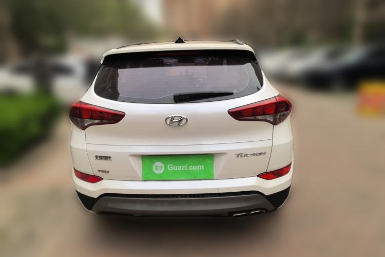 Used Hyundai Tucson 2015 1.6T Dual-Clutch Two-Wheel-Drive Smart Model Rear
