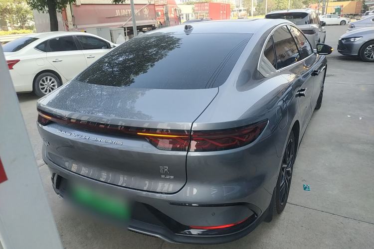 Used BYD Han 2024 EV Glory Edition 610 km All-Wheel Drive "Tian Shen Zhi Jia" Intelligent Driving Model
