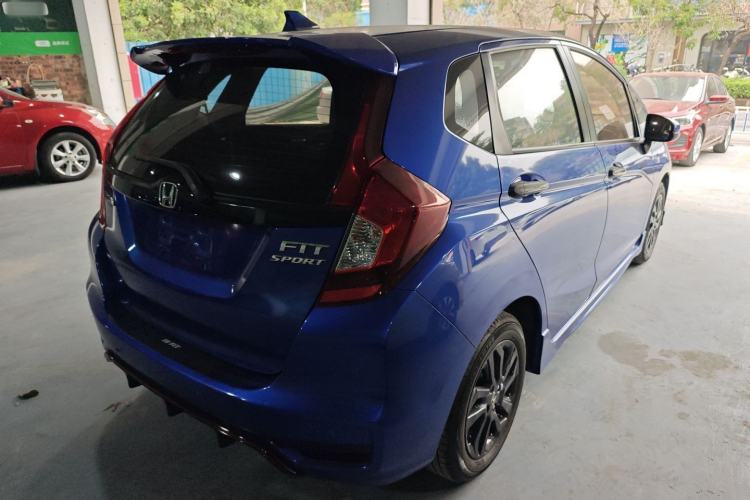 Used Honda Fit 2018 1.5L CVT Trendy Sports Edition Rear Right 45 Deg