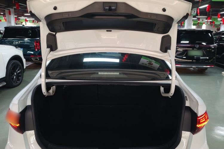 Used Volkswagen Sagitar 2021 280TSI DSG Excellence Edition Trunk