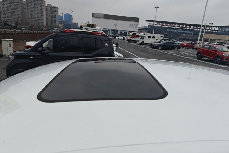 Used Roewe i6 2017 20T Automatic Internet Smart Edition