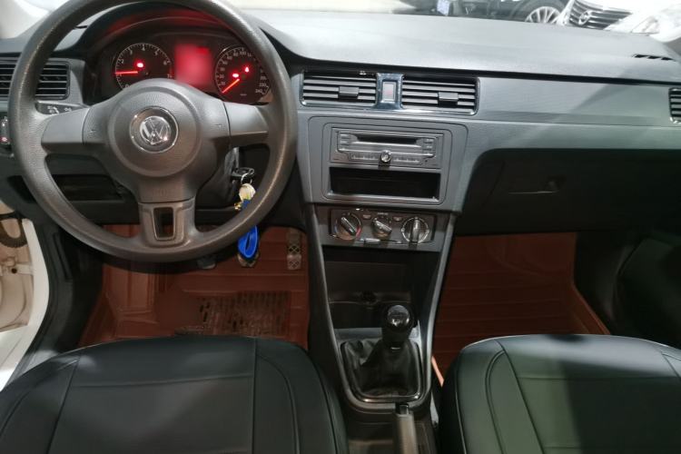 Used Volkswagen Santana 2015 1.6L Manual Fashion Edition