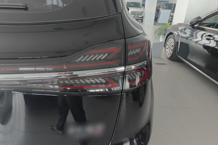 Used Hongqi HS5 2023 2.0T Qixiang Pro Edition Right Rear Taillight