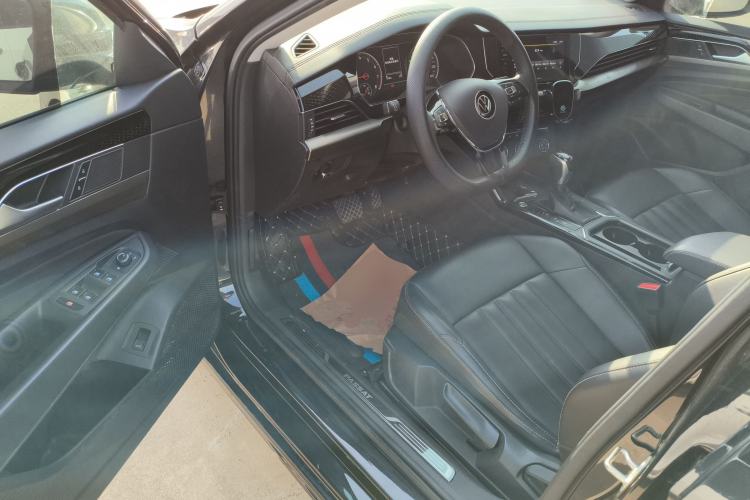 Used Volkswagen Passat 2020 Revised Version 280TSI Business Edition China VI Standard
