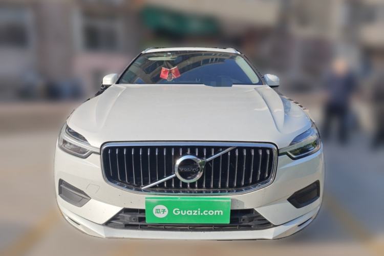 Used Volvo XC60 2019 T5 4x4 Smart Edition China V Standard