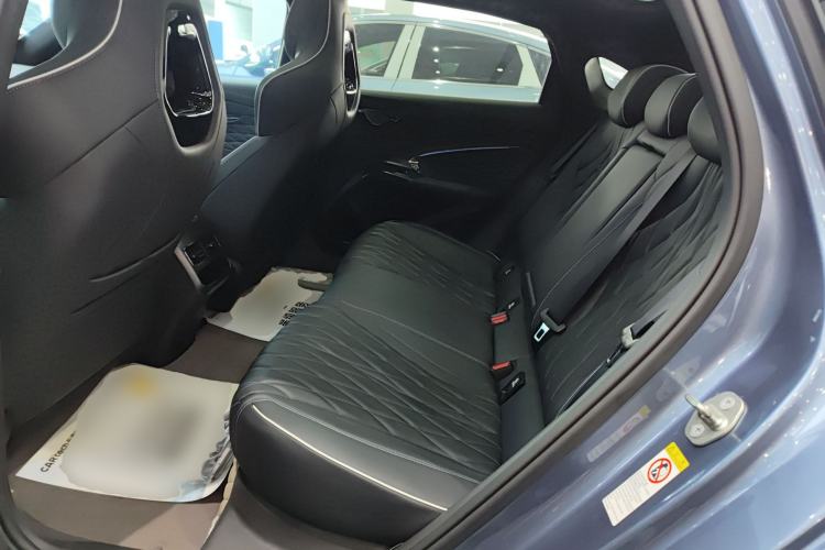 Used BYD Seal 2022 700 km Long-Range Rear-Wheel-Drive Version Left Rear Seat