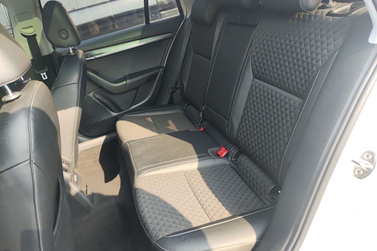 Used Skoda Octavia 2018 Station Wagon TSI230 DSG Luxury Edition