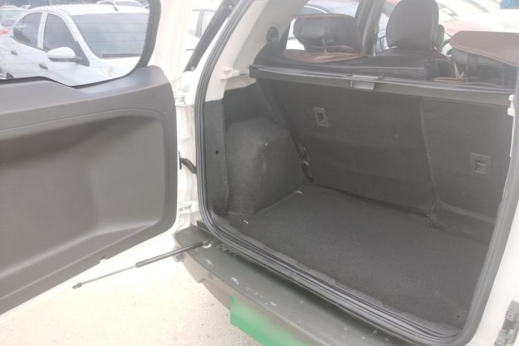 Used Ford EcoSport 2013 1.5L Automatic Prestige Model Trunk